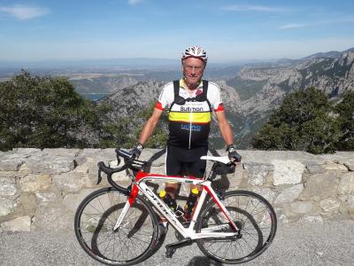 Dans la corniche sublime des gorges du Verdon