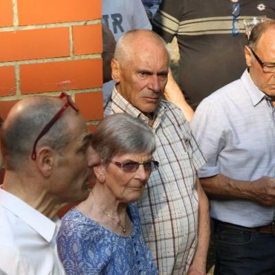 Un moment de recueillement partagé par les membres du club et par les invités, (...)